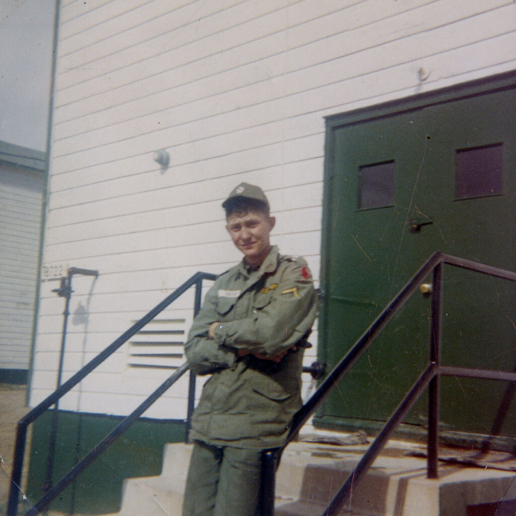 Tom Jackson Army uniform Fort Sill